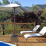 Casa Elena بيت خشبي *
