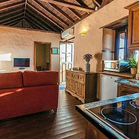 Alojamento de Turismo Selvagem Casa Elena Tijarafe